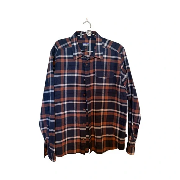 Patagonia Men's Casual Plaid, Lightweight Fjord Flannel Shirt, Organic cotton - Picture 2 of 4